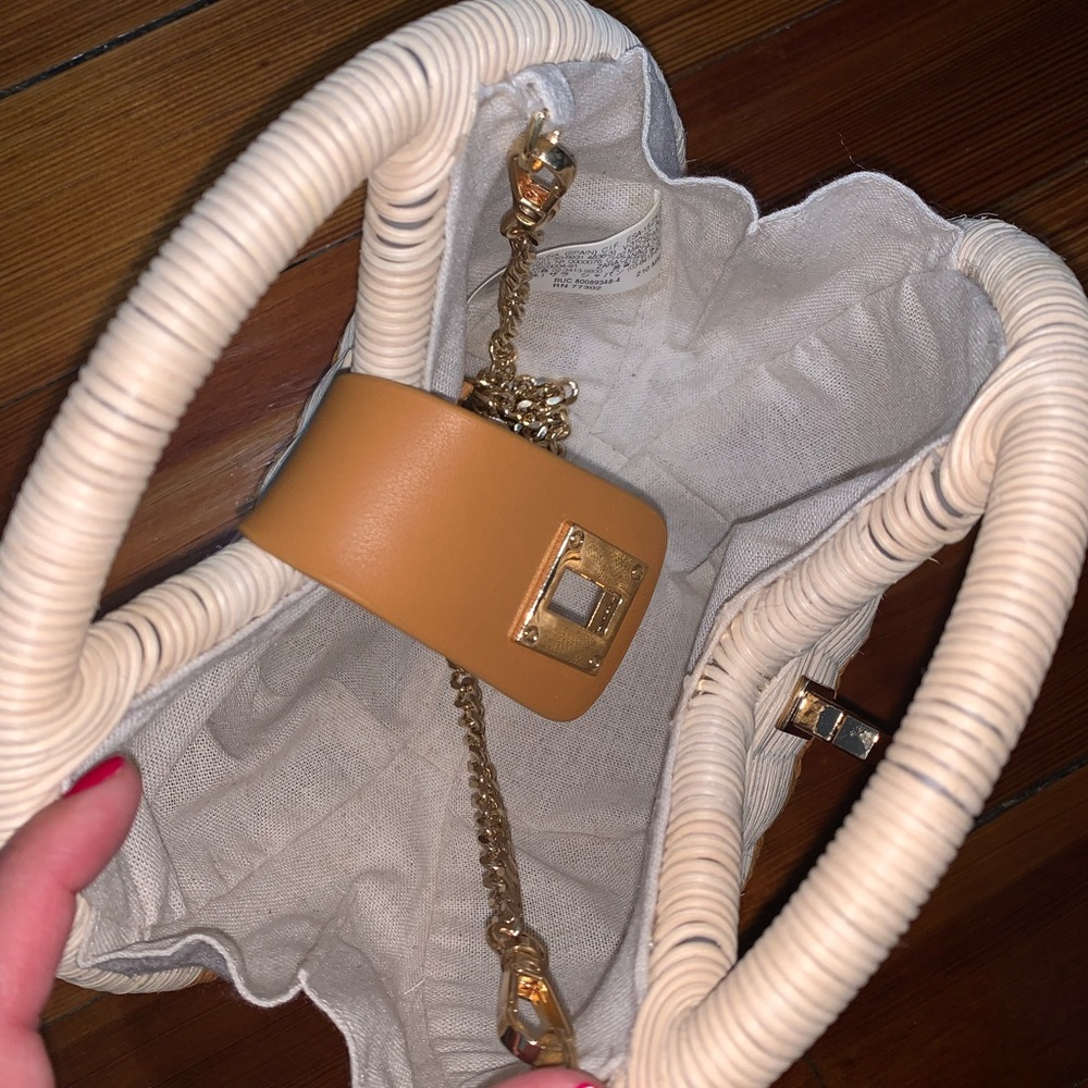 Crossbody woven bag - Picture 5 of 8